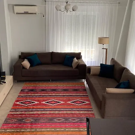 Apartment Contact 2 Tirana